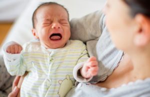 Кашель при плаче и крике