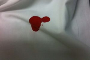 Лишение девственности выделения