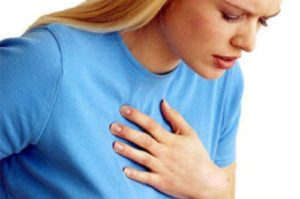 Постоянная рвота, боль в грудной клетке