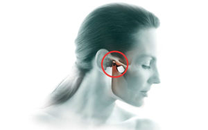 Боль слева под челюстью, отдает в ухо