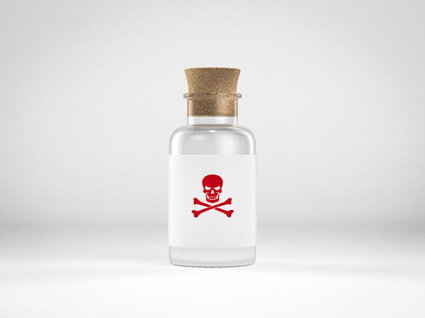 Кислоты могут не только вызывать ожоги, но и оказывать токсическое воздействие