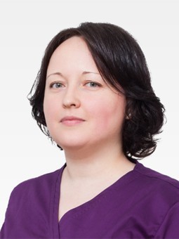 Можно ли капать этиловый спирт в ухо при отите