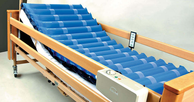 mini-12 Рейтинг ТОП 7 лучших противопролежневых матрасов: плюсы и минусы, отзывы, цена%obz