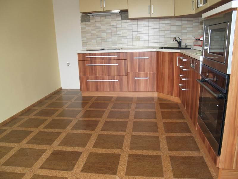 Старый линолеум